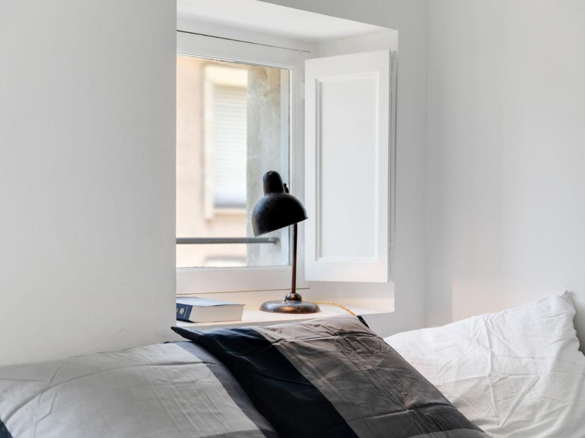 Holiday Home In Avignon Next To The City Centre ภายนอก รูปภาพ
